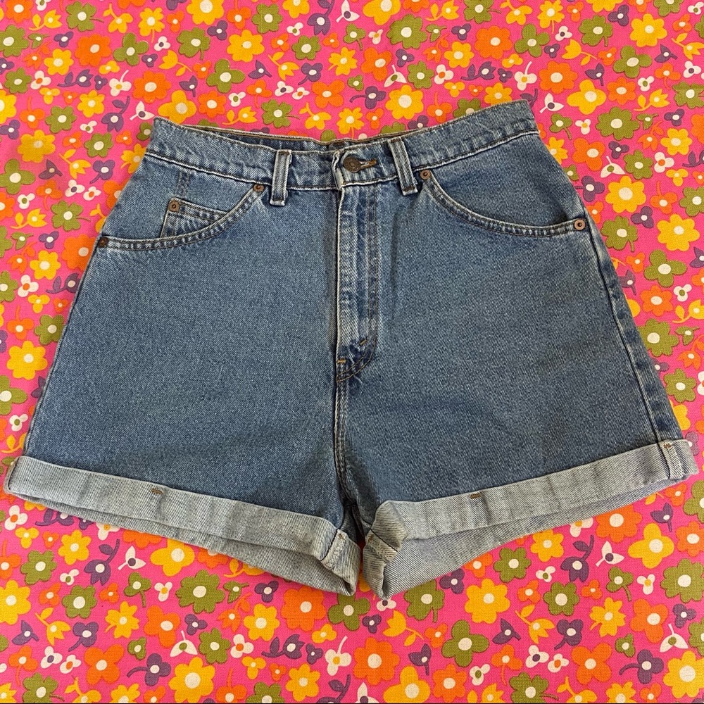 VINTAGE | Orange Tab Denim Jean Levi’s Shorts